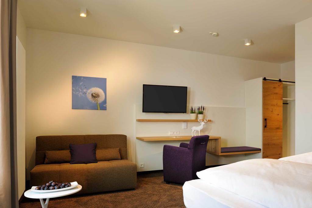 Hirsch - Das Ellwanger Landhotel Ellwangen Camera foto